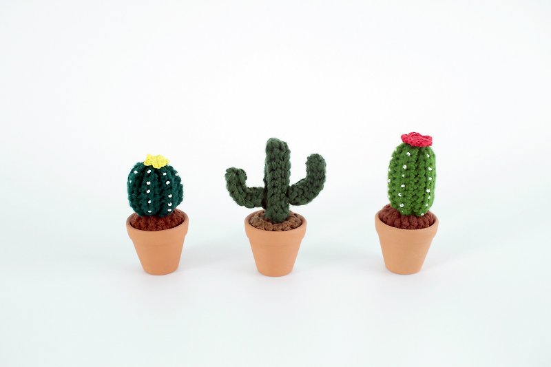 Hand-woven cactus home furnishings 3-pot set (gift) - ของวางตกแต่ง - ผ้าฝ้าย/ผ้าลินิน สีเขียว