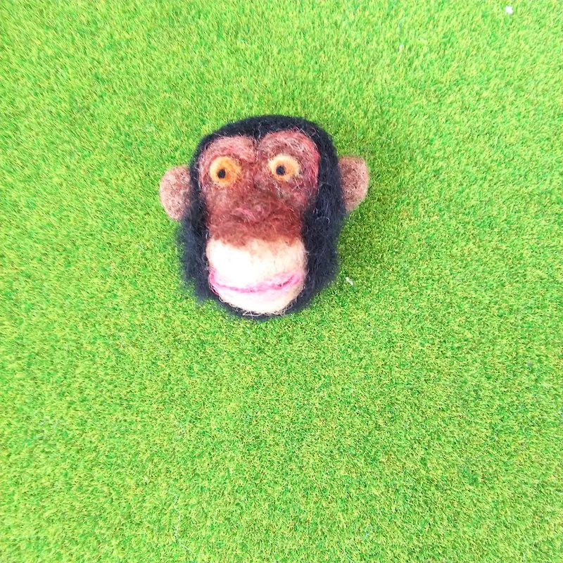 chimpanzee brooch - Brooches - Wool Black