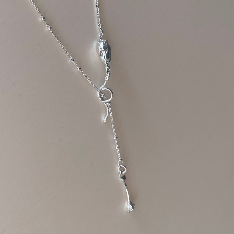 [Sterling Silver Necklace] Spring Tale - Bud Y Chain - สร้อยคอ - เงินแท้ สีเงิน