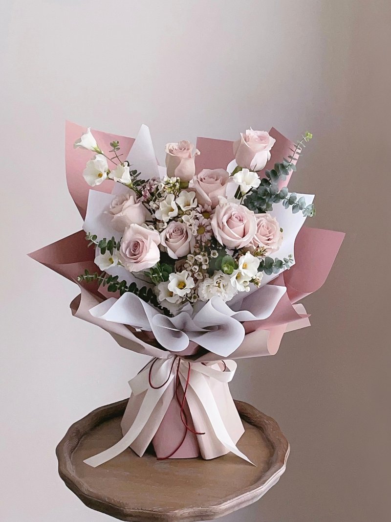 [Flowers] Valentine's Day Bouquet Milk Tea Lotus Root Pink Roses Platycodon Flowers Bouquet - Other - Plants & Flowers Pink