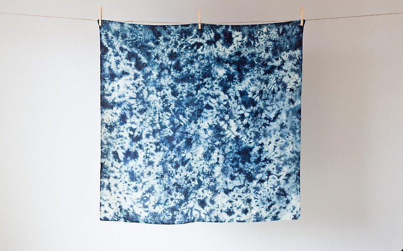 Genuine indigo dyed hemp furoshiki - อื่นๆ - ผ้าฝ้าย/ผ้าลินิน สีน้ำเงิน