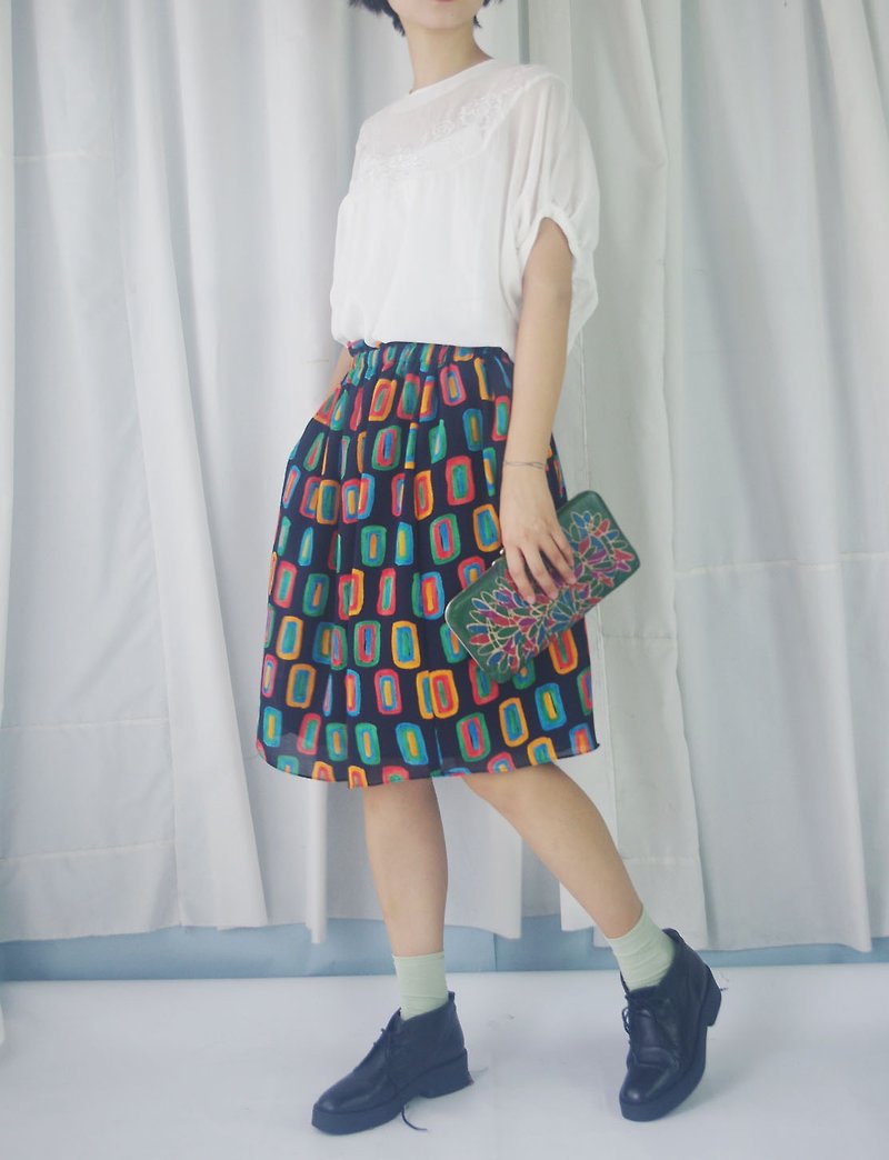 Design Handmade - Pop style printed color geometric color block flower chiffon skirt - Skirts - Other Man-Made Fibers Black