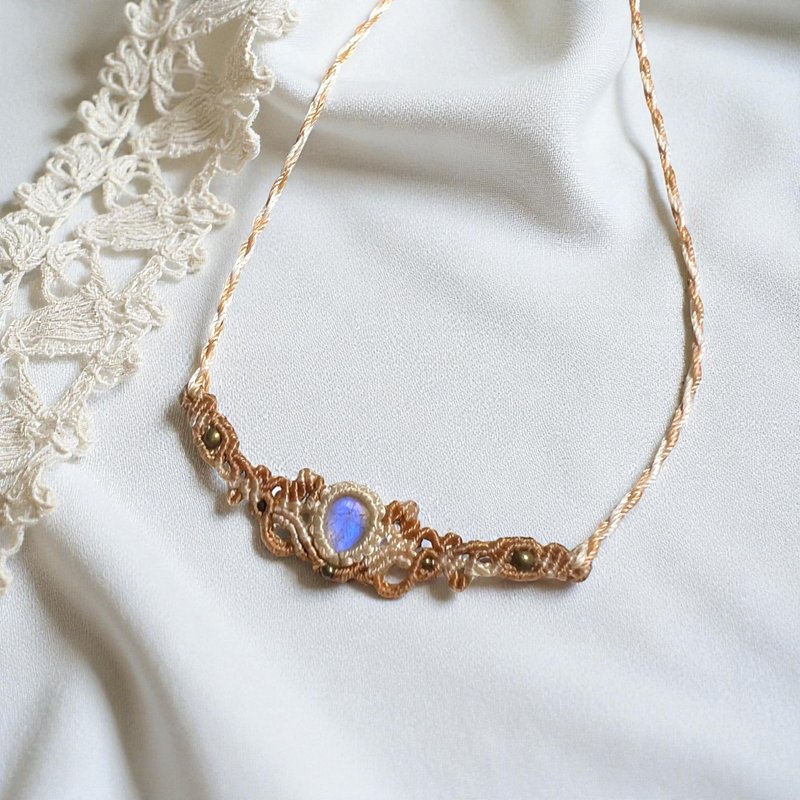 Crystoria Stone | Macrame | 南美蠟線 | 項鍊 | 月亮石 - 項鍊 - 寶石 透明