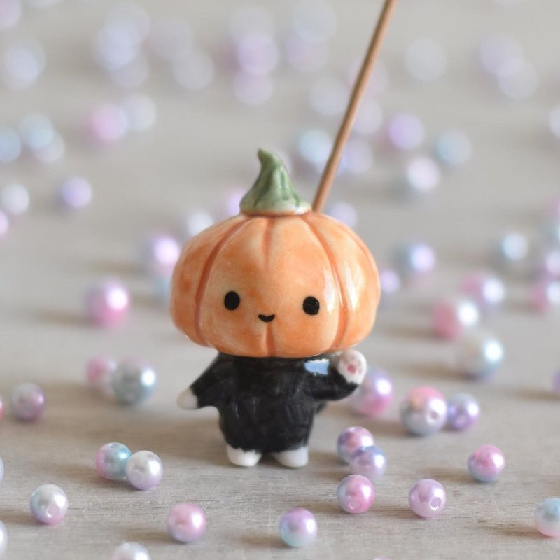 Pumpkin kitten incense sticks/dried flower base - ของวางตกแต่ง - เครื่องลายคราม สีส้ม