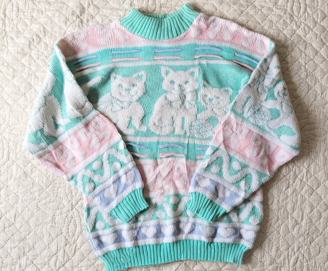 Pastel 2024 cat sweater