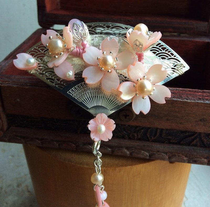 Meow Handmade~Retro Japanese Sakura Hairpin/Sakura Colorful (Pink) - Hair Accessories - Other Materials Pink