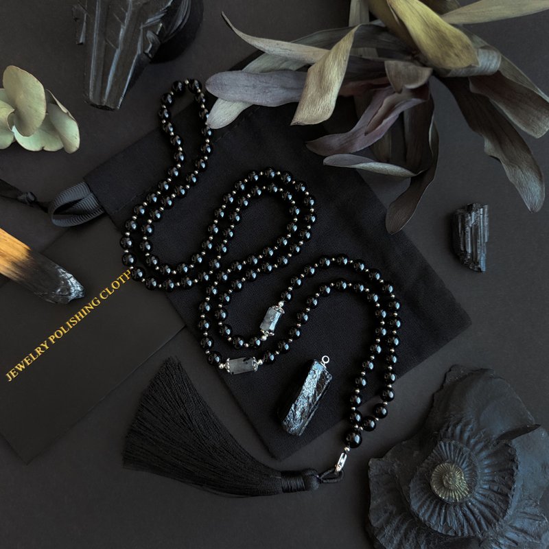 Black Tourmaline Japa Mala 108 Meditation Beads - 長項鍊 - 半寶石 黑色