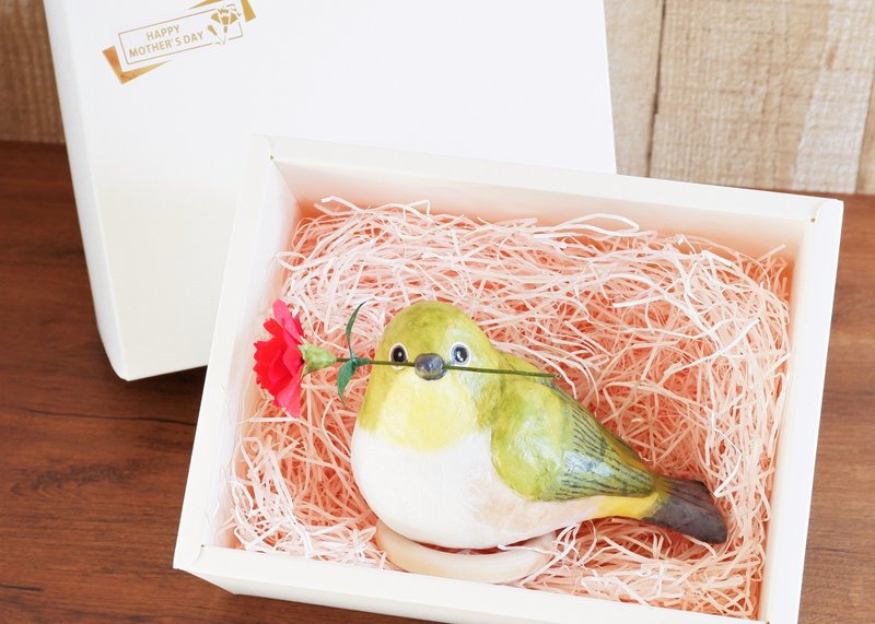 Mother's Day Gifts, White-eye Gifts, Carnation and White-eye Figurines, Japanese Paper Flower lover , Japanese Paper Interiors - ของวางตกแต่ง - กระดาษ สีเขียว