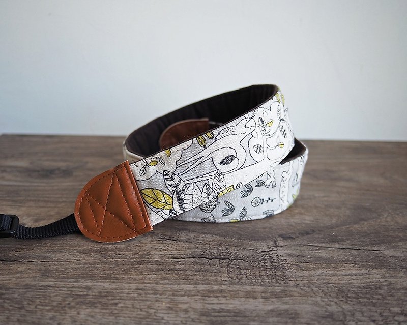 /In stock/ Decompression camera strap camera phone strap mobile phone strap (gray background forest animals) S22 - Lanyards & Straps - Cotton & Hemp Gray