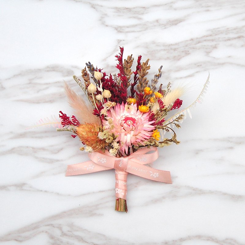 [Customized] Dry corsage - autumn red elder wedding corsage - เข็มกลัด/ข้อมือดอกไม้ - พืช/ดอกไม้ สีส้ม