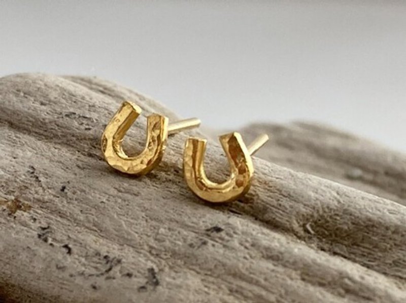K24 K24 Pure Gold Post Pure Gold Horseshoe Horseshoe Stud Earrings K24 Hourse Shoe Stud From One Ear - Earrings & Clip-ons - Other Metals 