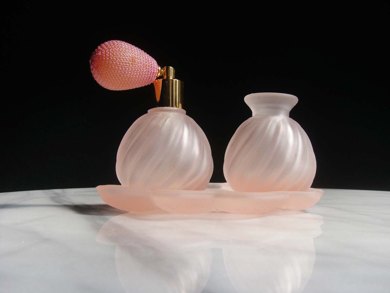【OLD-TIME】Early Second-hand Taiwanese Glass Perfume Bottle Set - ของวางตกแต่ง - วัสดุอื่นๆ หลากหลายสี