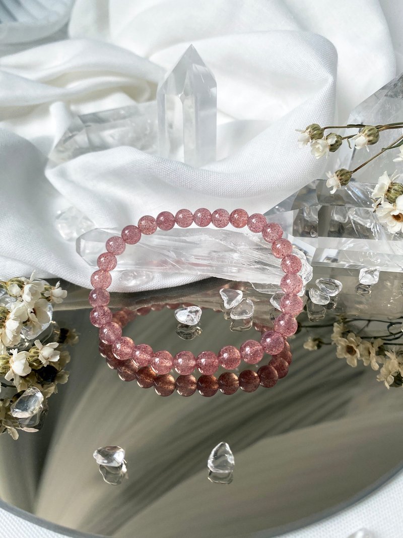 Strawberry Strawberry Crystal||Strawberry Crystal/Crystal/Bracelet/Bracelet - สร้อยข้อมือ - คริสตัล สึชมพู