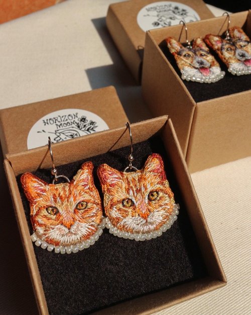 猫の気分ピアス*手刺繍ピアス* - ショップ HORIZON MOON ピアス