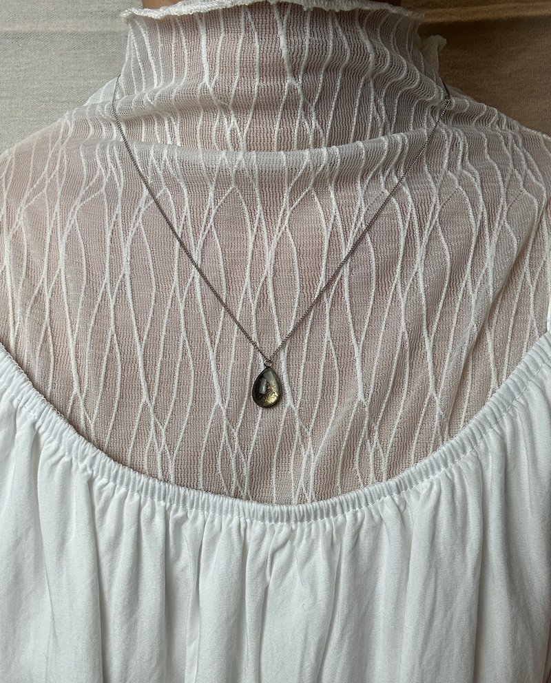 Forest Glimmer Deep Green Teardrop Stainless Steel Chain Hand-Painted Necklace - สร้อยคอ - สแตนเลส สีเขียว