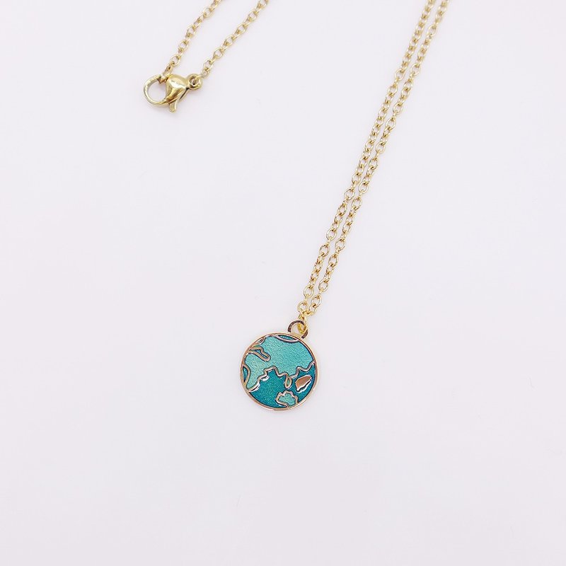 【卡片項鍊Card Necklace】台灣文化 太空款-宇宙地球 - 項鍊 - 其他金屬 