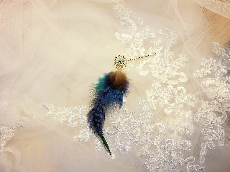 Feather ballet gem word folder-C0013-3 - Hair Accessories - Other Materials Multicolor