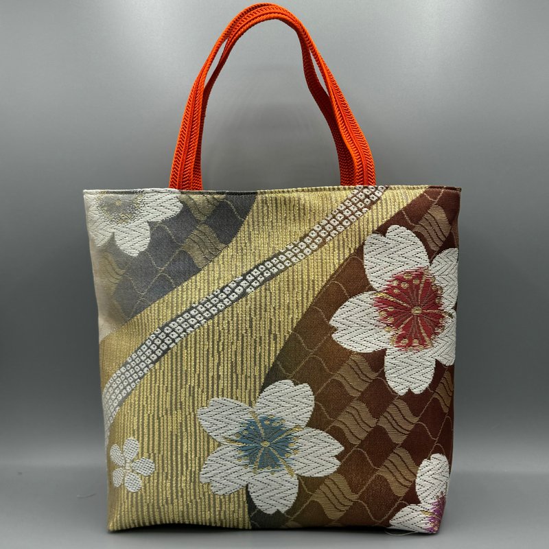 着物 帯 帯締め ハンドメイド トートバッグ リメイク 金 桜 さくら - 手提包/手提袋 - 絲．絹 金色
