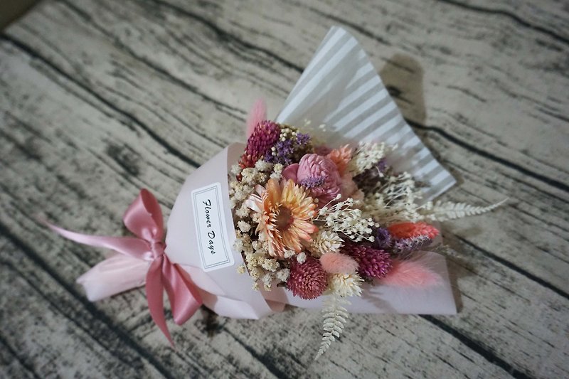 枯れた花、永遠の花 - 韓国の乾いた小さな花束 - 誕生日プレゼントの卒業 - 観葉植物 - 寄せ植え・花 