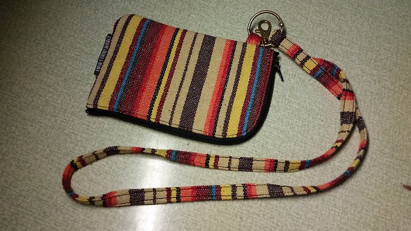 A MIN 手工客製民族風彩虹頸掛手機小物包(賣場布料皆可客製喔) - 化妝包/收納袋 - 棉．麻 多色