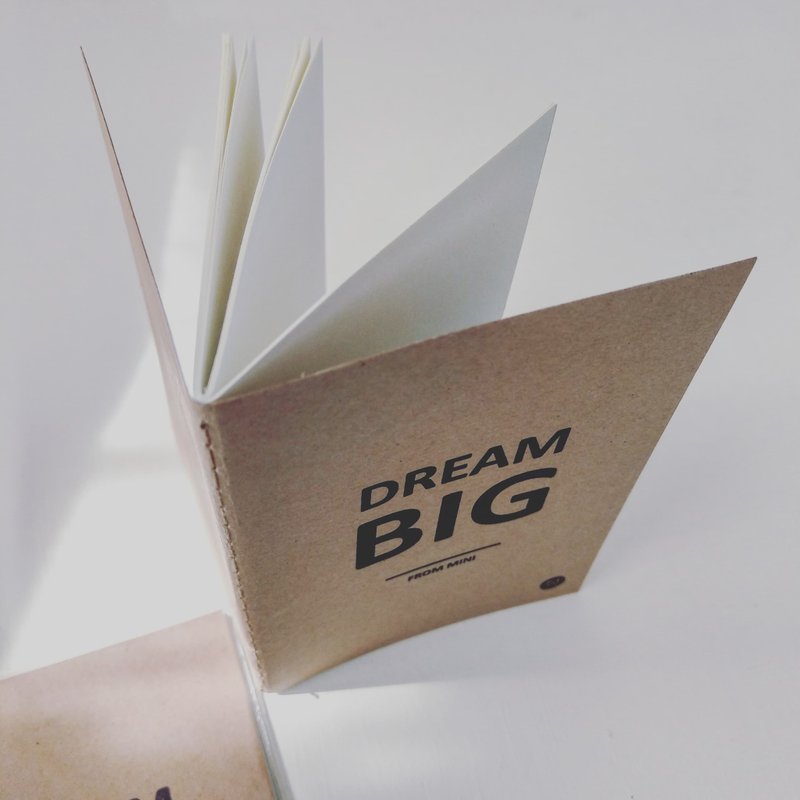 Dream Big little book / blank inside page / Design inspiration idea notebook - สมุดบันทึก/สมุดปฏิทิน - กระดาษ สีกากี