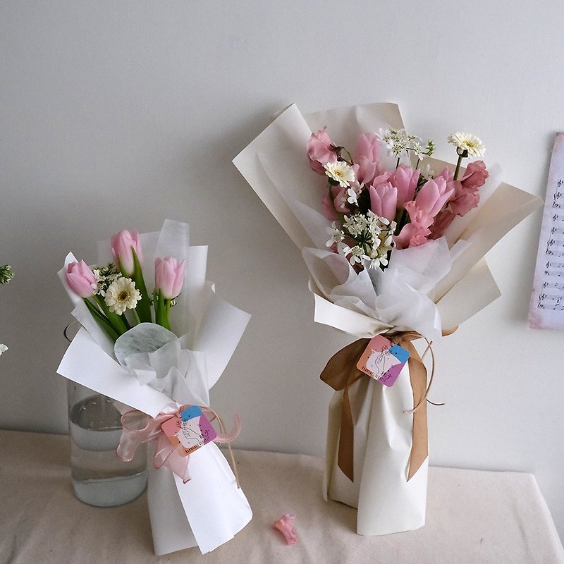 Surprise Package Tulip Bouquet / Flower Tulip Valentine's Day Gift Confession Memorial Day Flower Gift - ช่อดอกไม้แห้ง - พืช/ดอกไม้ 
