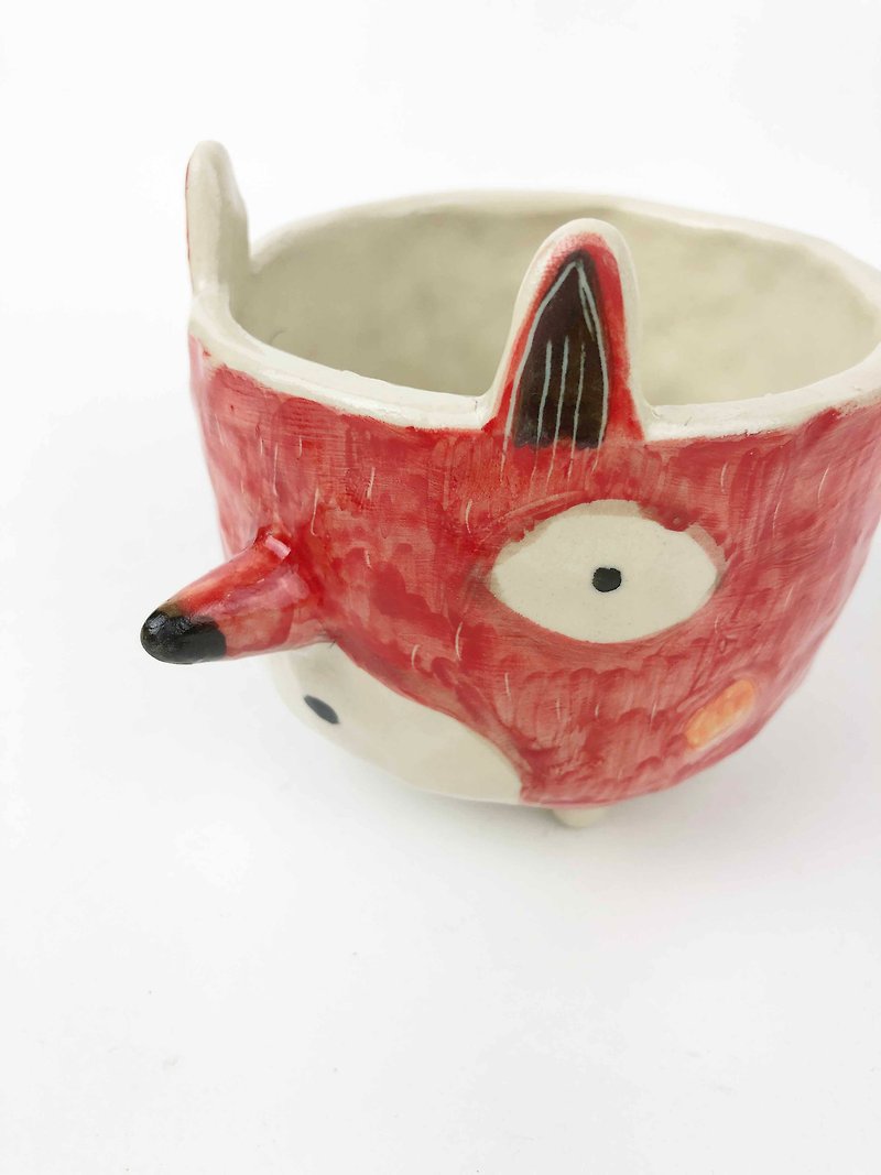 Nice Little Clay handmade three-dimensional small bowl red fox 0214-05 - ถ้วยชาม - ดินเผา สีแดง