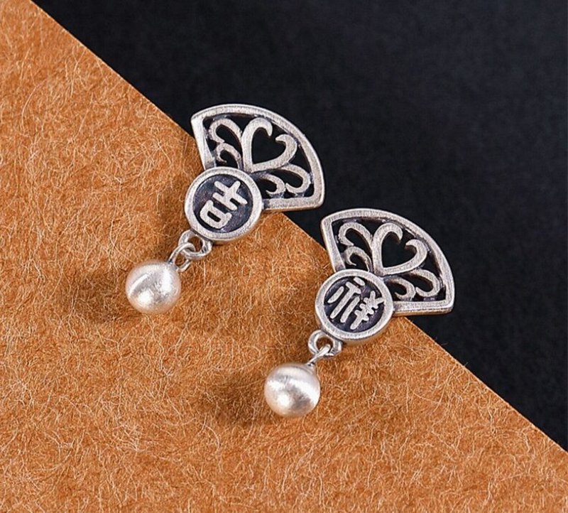 Thai Silver China Chic Chinese Studs Earrings Popular Cultural Gifts Jewelry - 耳環/耳夾/耳骨夾 - 純銀 銀色