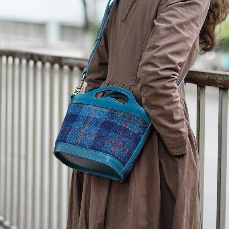 [Wool and leather] Harris Tweed basket women's bag handbag shoulder bag autumn and winter women's bag - กระเป๋าแมสเซนเจอร์ - หนังแท้ สีน้ำเงิน