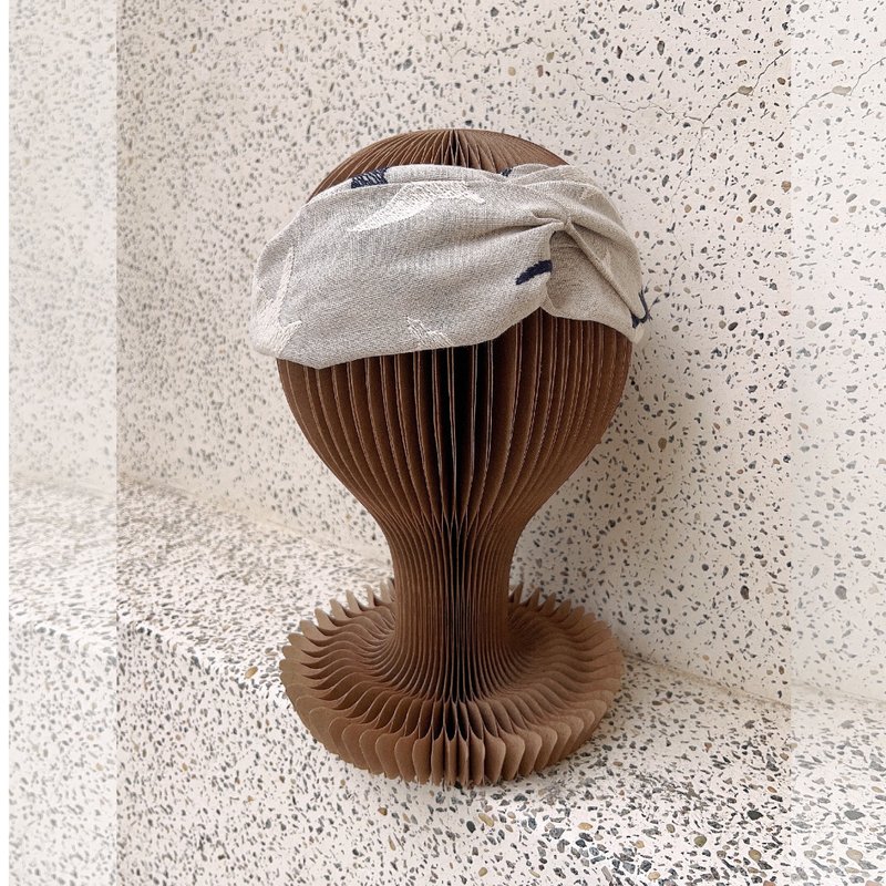 刺繡飛鳥鬆緊帶寬髮帶 日本直購布料 - 髮夾/髮圈 - 棉．麻 卡其色