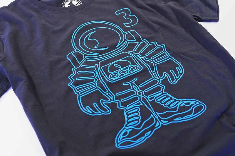 オーガニックコットンTシャツユニセックス-宇宙飛行士バージョン（グレー） - トップス ユニセックス - コットン・麻 グレー
