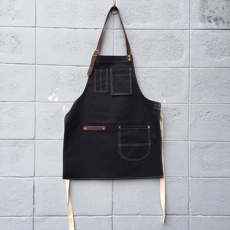 New Black Canvas Apron no.04 Copper rivets one pockets Neck Leather / barista - 圍裙 - 棉．麻 黑色
