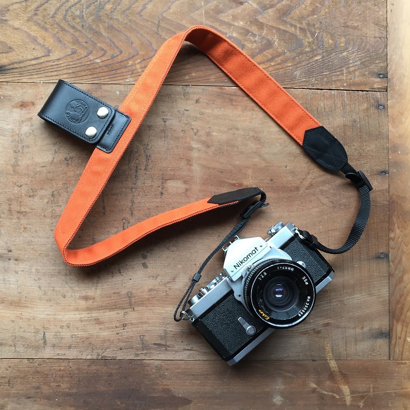 Camera Lift-Strap--專為旅行設計的相機背帶--帆布土黃 - 菲林/即影即有相機 - 棉．麻 橘色