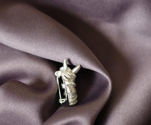 アンティーク ヴィンテージ シルバー 動物 馬 ブローチ B1592