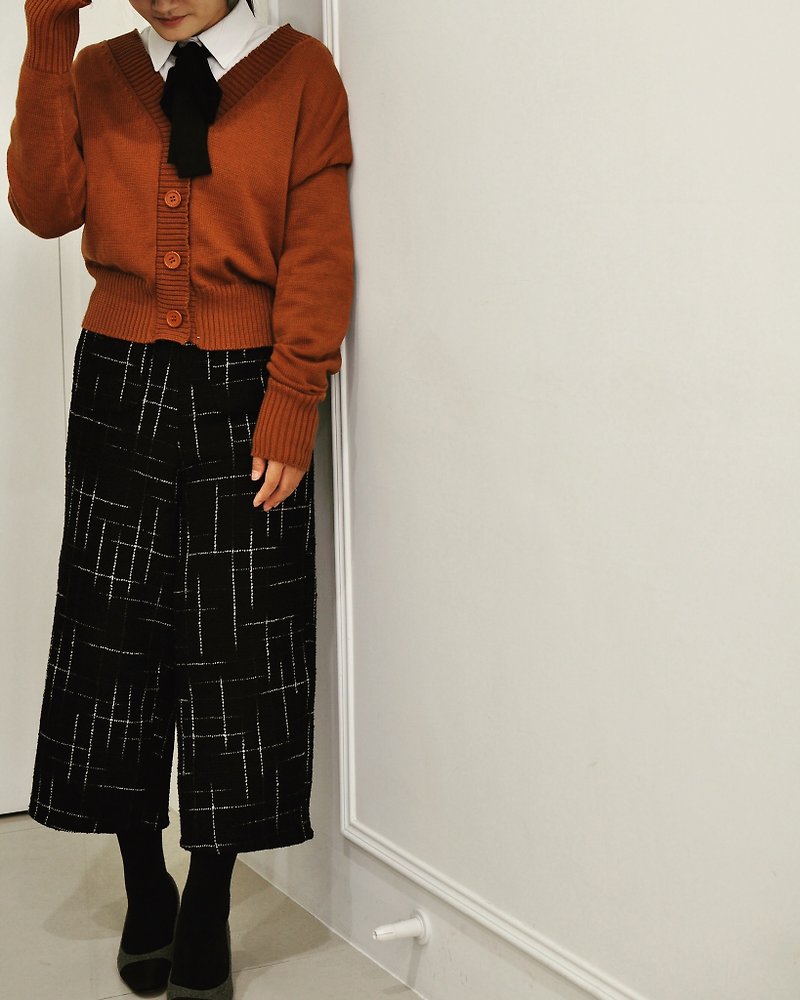 Flat 135 X Taiwan designer series texture casual pants pants winter warm hair - Women's Pants - Wool Black