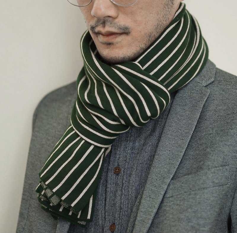 customised scarf | unique design - ผ้าพันคอถัก - ผ้าฝ้าย/ผ้าลินิน สีเขียว