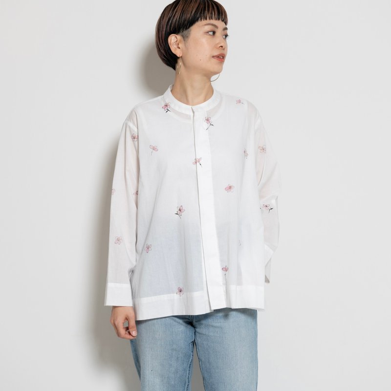 比翼仕立てノーカラーブラウス【手描き桜】 - 女上衣/長袖上衣 - 棉．麻 白色