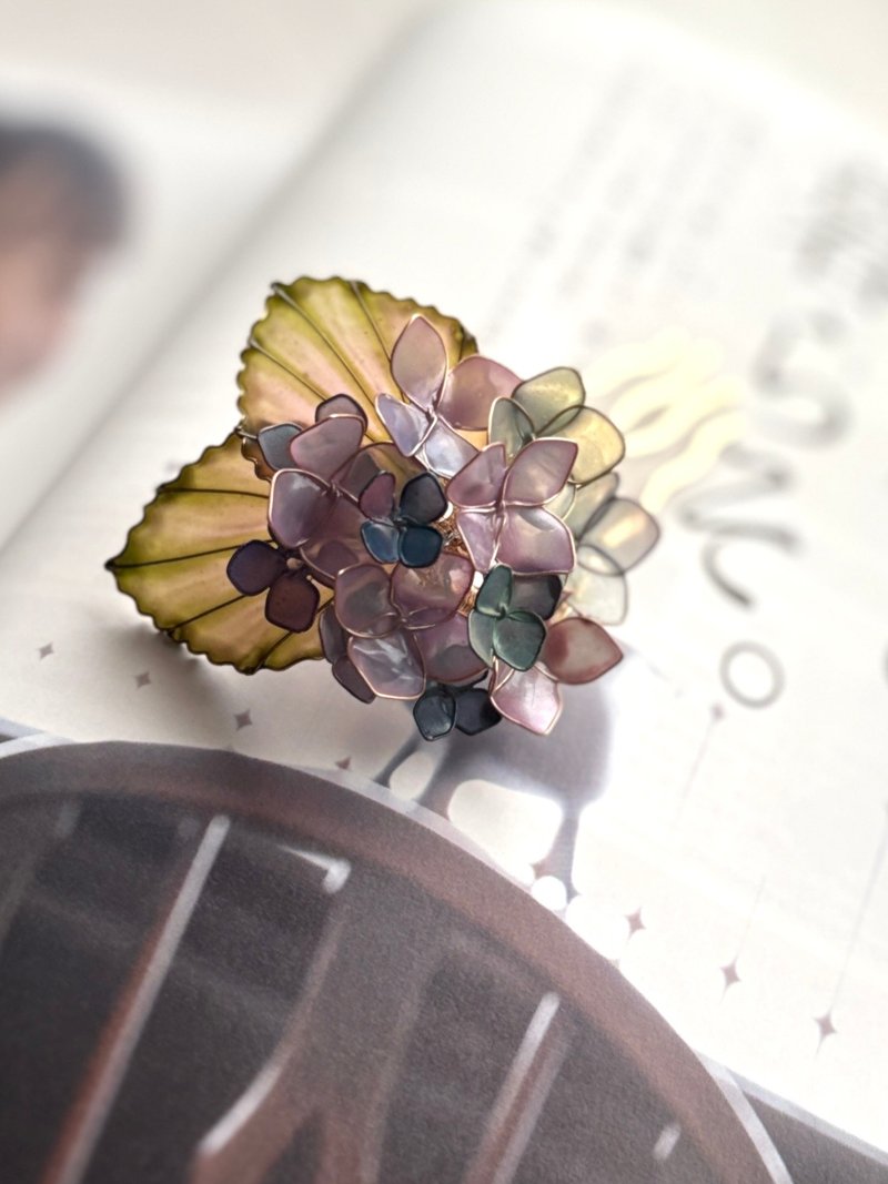 冬之藍紫繡球髮梳 一組販售 - 髮夾/髮圈 - 樹脂 紫色