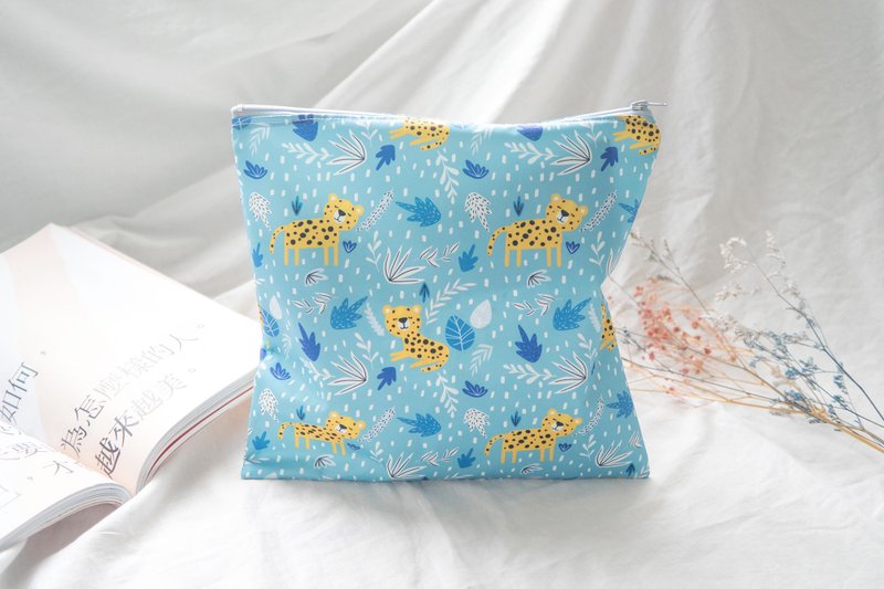 大尺寸防水收納袋 | 餐具圍兜 | 幼兒園收納袋 | 藍色老虎 - 寶寶/兒童餐具/餐盤 - 防水材質 藍色