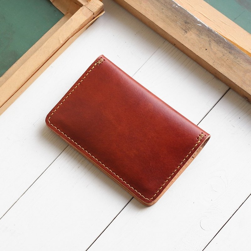 Rustic passport cover | coffee red hand-dyed vegetable tanned cow leather | multi-color - ที่เก็บพาสปอร์ต - หนังแท้ สีนำ้ตาล