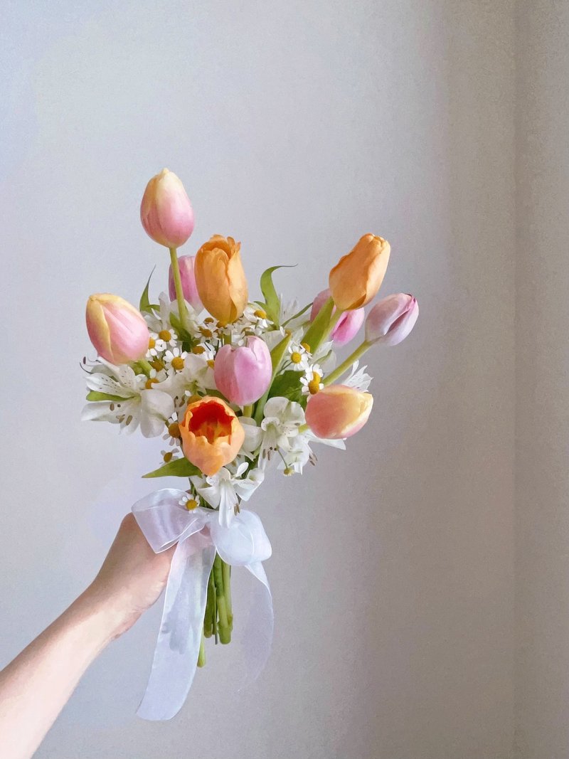 [Flowers] Orange-pink tulip Korean-style flower bouquet - อื่นๆ - พืช/ดอกไม้ สีส้ม