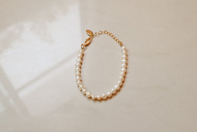 Dolce | Venti 004 - Bracelets - Pearl Gold