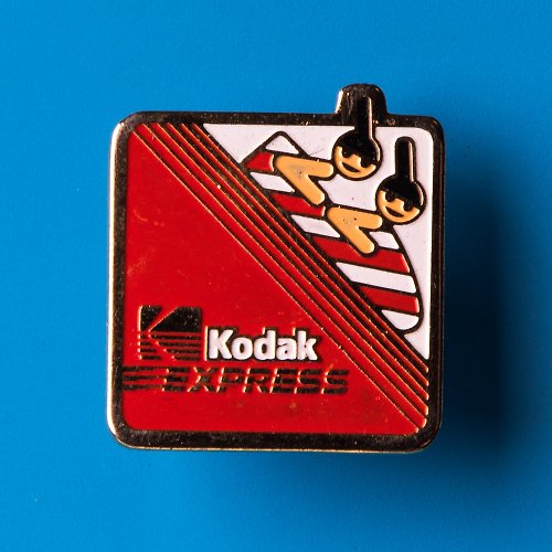 桑惠商號 Somewhere Somehow 桑惠商號 KODAK柯達 Kodak express 吉祥物少女 古董徽章