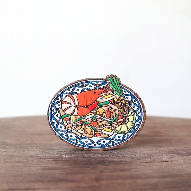 Wooden brooch pad thai - Brooches - Wood Multicolor