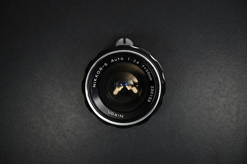 Film Camera Vogue 【經典古物】Nikon Nikkor-S Auto 35mm F2.8 Non-Ai 手動鏡頭