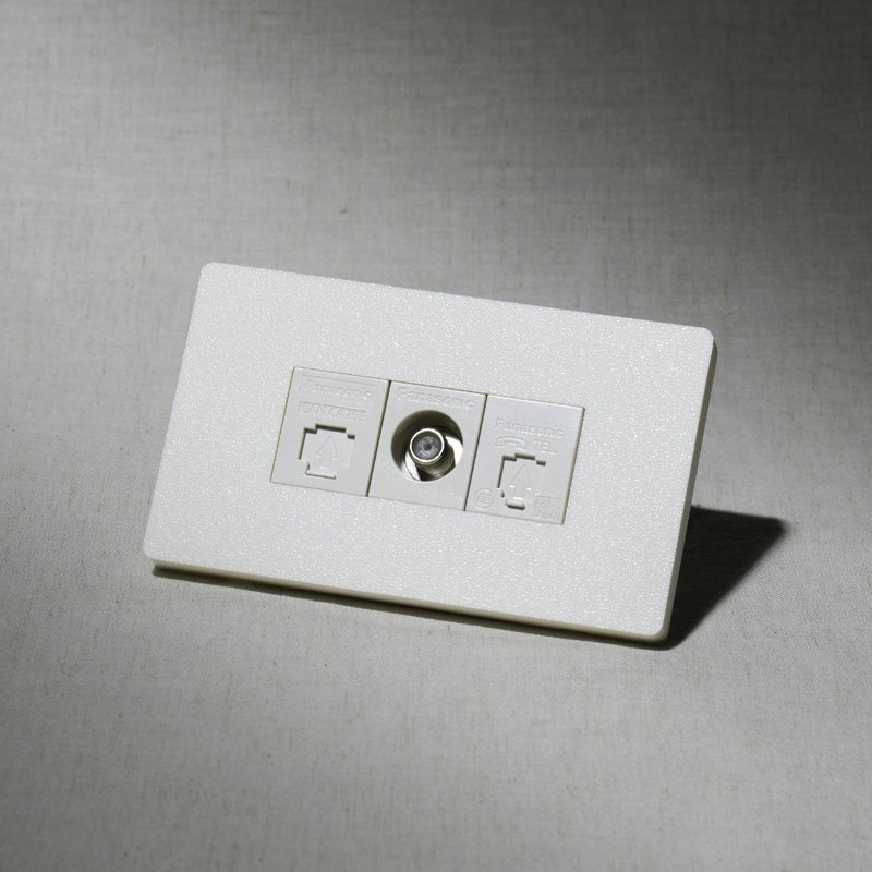 網路/電話/電視一連三個用蓋板 國際牌星光改裝面板 【原創商品】 - 其他 - 其他材質 白色