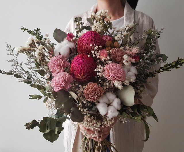 Dry Bouquet Peach Color Cotton Dry Flower Photo Bouquet Limited Taipei Distribution Self Taking Shop Flowerandhouse Dried Flowers Bouquets Pinkoi