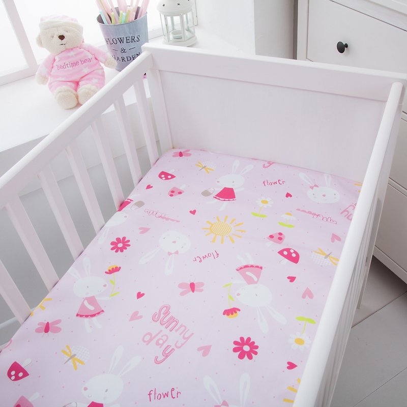 Waterproof and breathable cotton baby bed sheet <Rabbit Garden> Diaper pad, Waterproof pad, Anti-diaper pad - อื่นๆ - ผ้าฝ้าย/ผ้าลินิน สึชมพู