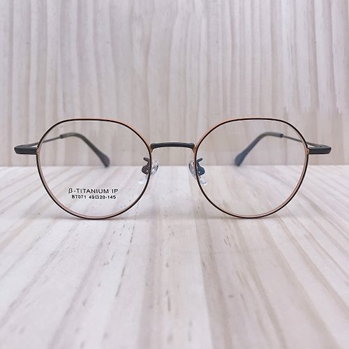 EGlasses。眼鏡物語 站內最高等級UV420濾藍光0度眼鏡│鈦有個性款系列小多邊修臉圓02