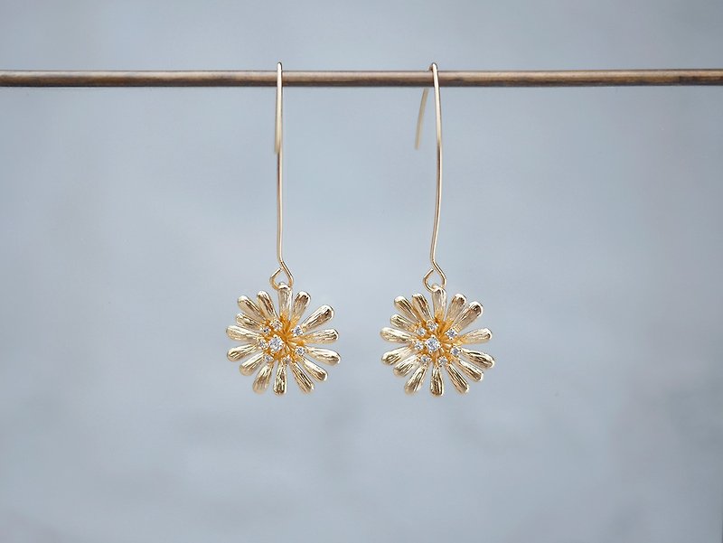 innocence series-18K gold colour dandelion<once upon a time*earring> - Earrings & Clip-ons - Copper & Brass Gold